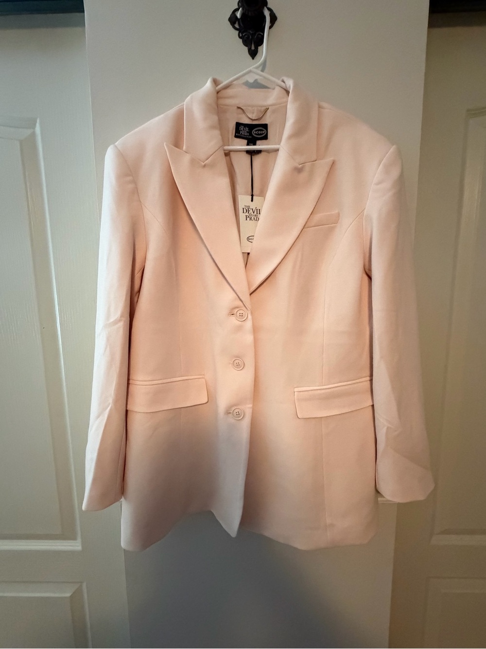 NWT Tailored Light Blush Pink Single-Breasted Blazer